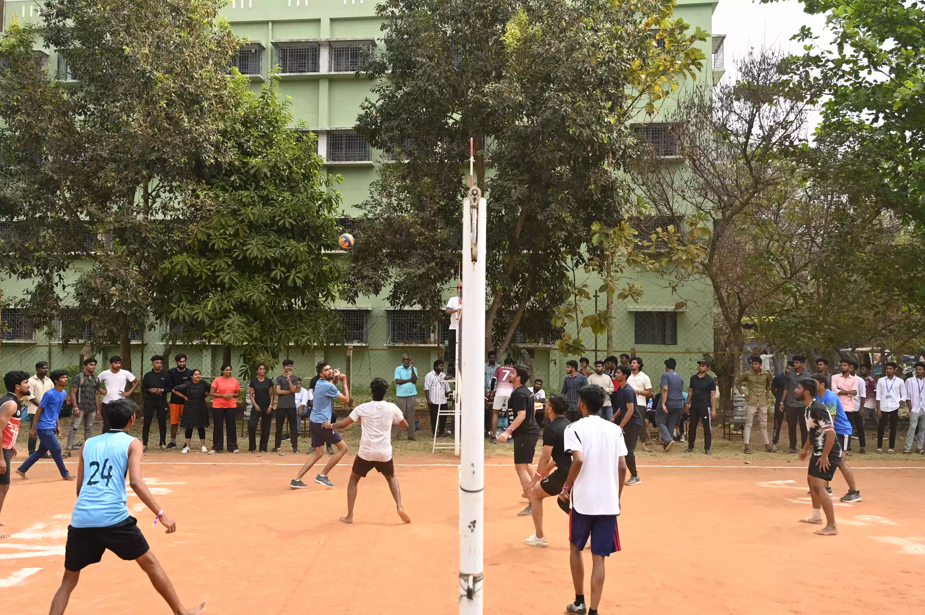 Sports18
